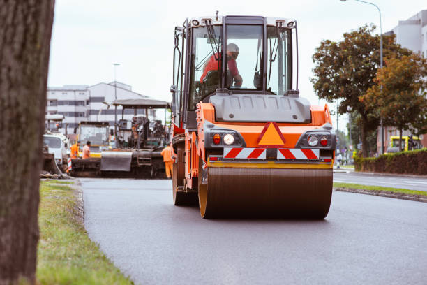 Best Residential Driveway Paver Services  in Altamont, KS
