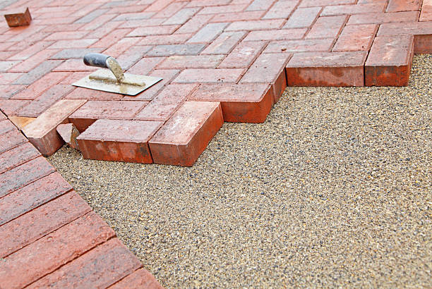 Best Interlocking Driveway Pavers  in Altamont, KS